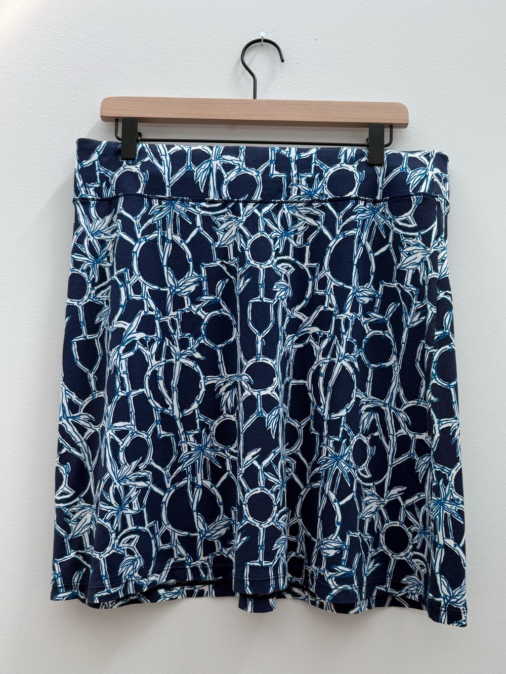 LILLY PULITZER Brenna Blue High Tide Lucky Bamboo Stretch Skirt, size L
